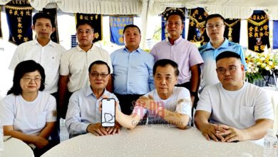 Photo of 郑奕南明举殡 巡视路线12公里 日新四校全体送别缅巨人