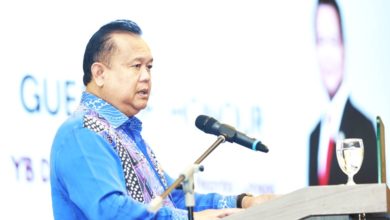 Photo of 亚历山大：他国待遇前景更佳 测量师外流
