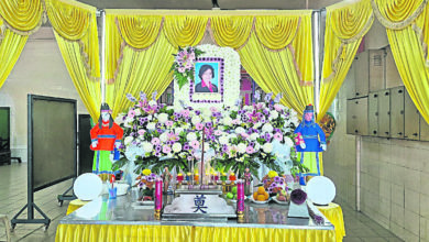 Photo of 原订年底荣休 銮中校长吴小燕病逝