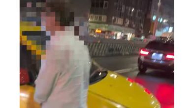 Photo of 德士撞桥墩旁人绕道 Toro挺身救人获赞