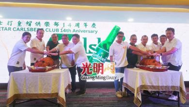 Photo of 【亚罗士打皇帽俱乐部庆14周年宴】林俊安:提升健康资讯 每月聚餐设医药讲座