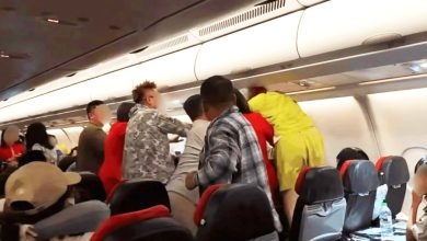 Photo of 隆飞成都航班乘客打架 中国警：3人拘留2罚款