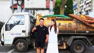 Photo of 上班开粪车下班开Benz 95后积极态度抱美人归