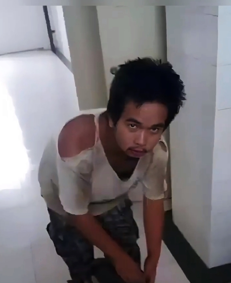 12岁时随父亲挖煤赚钱