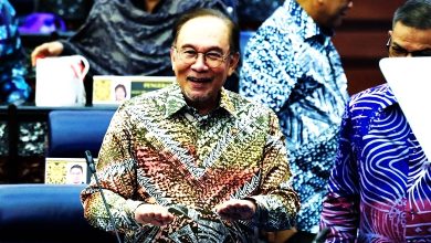 Photo of 第13大马计划〡提呈完毕获欢呼 议会厅响起“Kekal Anwar”