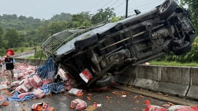 Photo of 货车下坡失控连撞5车 “百死弯道”再夺3命