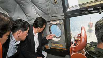 Photo of 日自民党干部搭机赴东海 查察中国油气开发设施