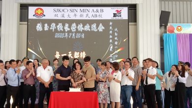 Photo of 结束30年教育生涯  新民A校张玉华校长荣休