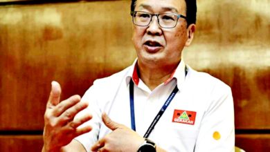 Photo of 称解决教师荒未出示数据 刘华才抨教长掩耳盗铃
