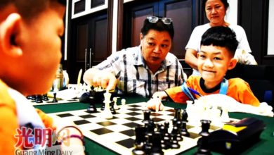 Photo of 东盟+分龄组国际象棋竞标赛 轮椅兄弟对弈吸睛
