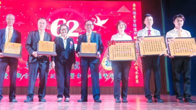 Photo of “别人讲话你在追剧?” 黄雅兰: 该改了!