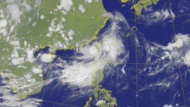 Photo of 台风丹娜丝逐渐开眼 台湾西部北上路径罕见