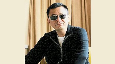 Photo of 导演王家卫否认拍《繁花》电影版