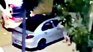 Photo of 双重泊车沒留联系 车主苦等一小时 怒砸车窗脱困