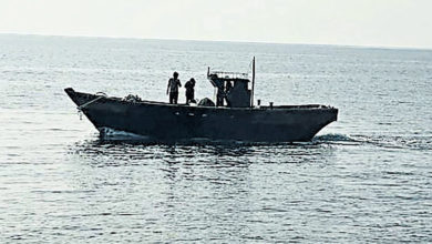 Photo of 早前漂流至韩海域 韩遣送6朝鲜人回国