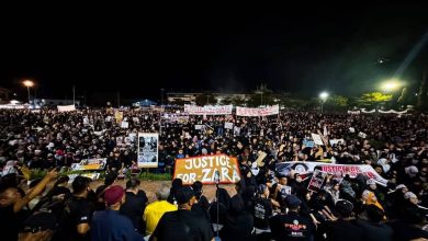 Photo of 13岁女学生坠楼亡〡逾2万人集会声援查拉  共同向霸凌说不