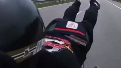 Photo of 超人式飙车骑士太狂 手机: 我先走了!