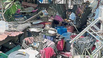 Photo of 拾荒妇杂物堆旁煮食 居民忧再引火患
