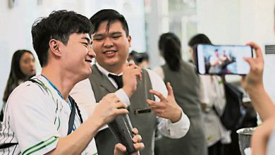 Photo of 韩国会通过法案 禁学生课堂用手机