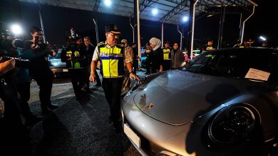 Photo of 豪车无路险 陆交局扣258辆开627张罚单