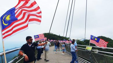 Photo of 交怡天空之桥 68面辉煌条纹庆祝国庆