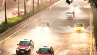 Photo of 香港黑雨警报！闪电破万次 交通全瘫痪