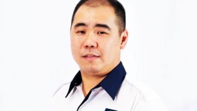 Photo of 陈扬邦：元老戴卫生棉口罩争官 促王丽丽解释“理性克制”