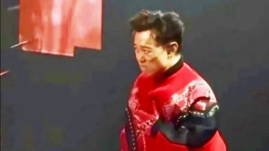 Photo of 陈奕迅台上突掩胸干呕 疑焦虑症躯体化