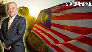 Photo of 吴添泉:没挂国旗没事  挂了国旗出事  不挂应最安全