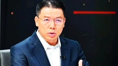 Photo of 诊所倒挂国旗是无心之失 倪可敏指示市会取消停业令