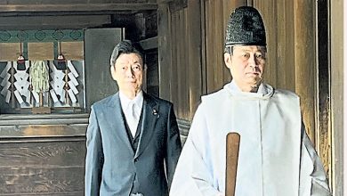 Photo of 日前部长参拜靖国神社