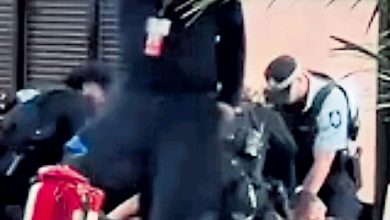 Photo of 悉尼机场警察制伏男子 枪械走火无人伤