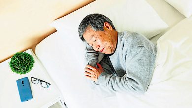 Photo of 【中医超越线】失眠损气血生暗疮 中医调阴阳助安眠