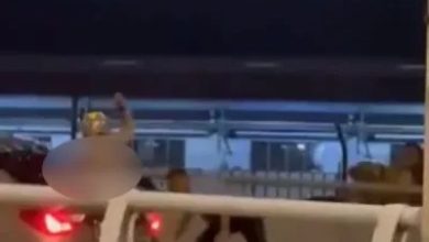 Photo of 疑似争吵起纠纷 2男深夜大街持械袭击2人