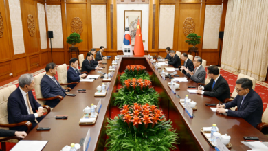 Photo of 王毅会见韩国总统特使朴炳锡 韩方邀请习近平出席APEC峰会