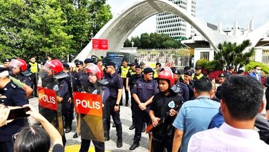 Photo of 逾500人游行促保障工人住房 国会外一度与警方推撞