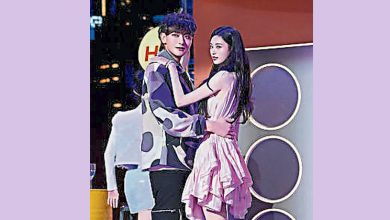 Photo of 徐艺洋露美白长腿 黄子韬训斥“穿回裤”