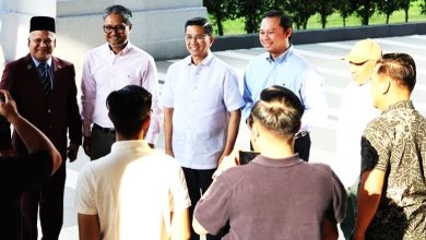 Photo of 倒安华集会〡希尔曼被控 阿兹敏现身法庭声援