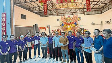 Photo of 北海船仔头市区盂兰胜会 理事就职3000元捐3校