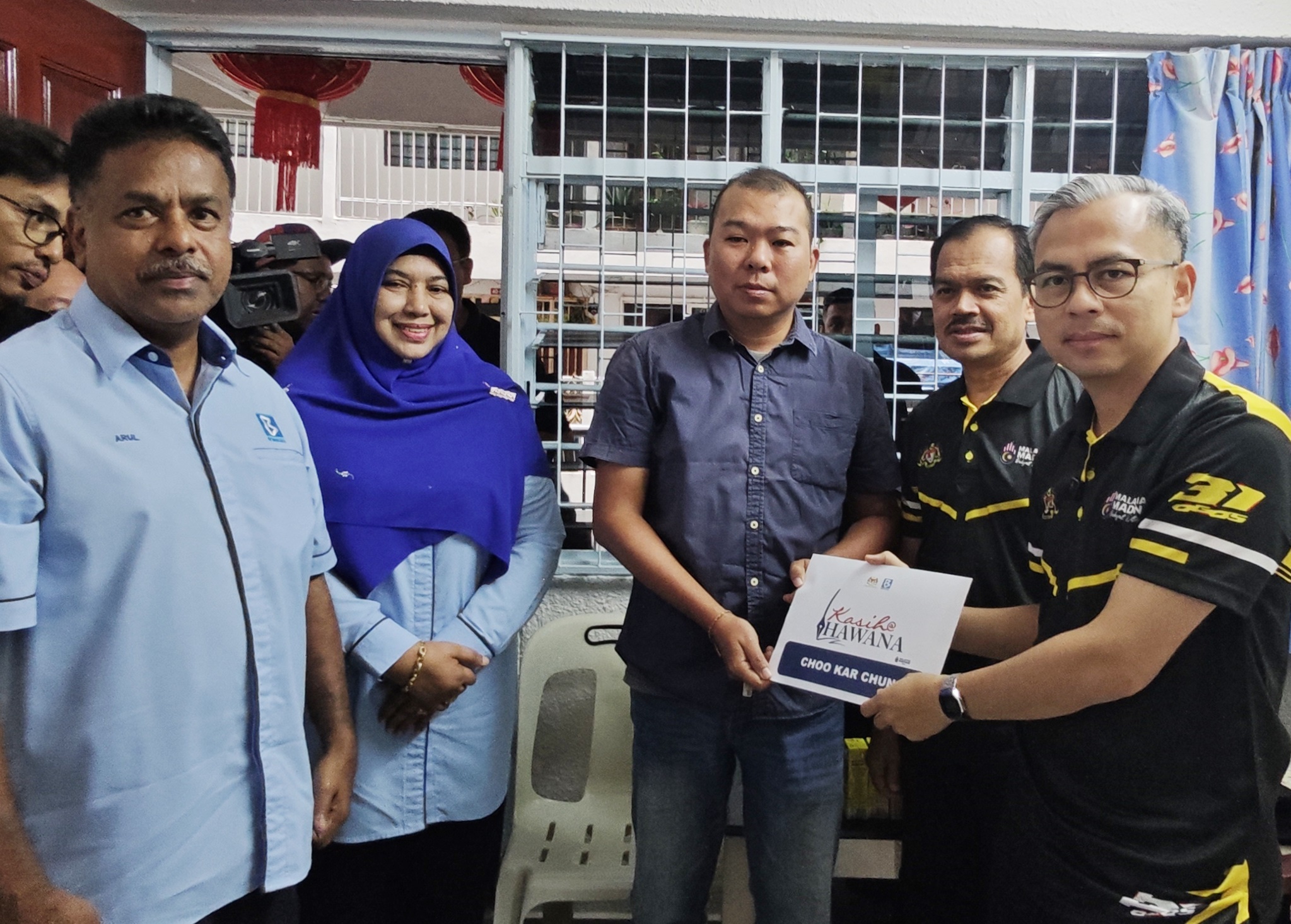 仅男议员遭换脸勒索法米: 未收到女议员投报| 北马| 即时| 2025-09-15 – 光明日报