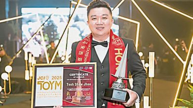 Photo of 献力社区服务获肯定 张守智膺十大杰青
