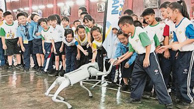 Photo of 彭学良助推STEM教育 小学设机器人技术班
