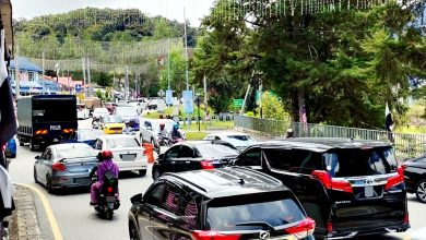 Photo of 连假再现人潮 金马仑好塞车