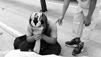 Photo of 骑摩多遇车祸女友被撞死 男友坐尸体旁握她的手痛哭