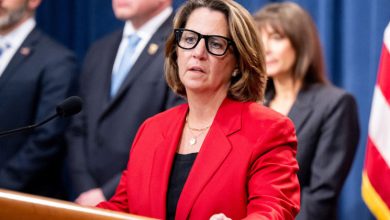 Photo of 以国安为由 !特朗普要求微软 炒掉全球事务总监