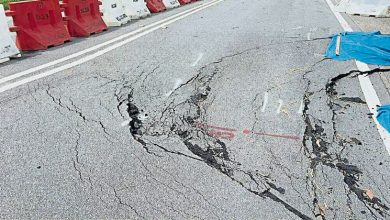 Photo of 话望生往哥打峇鲁路地陷 双向车道禁通行