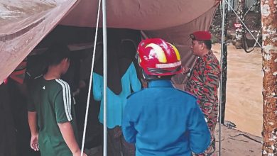 Photo of 山洪袭露营地       400人受困