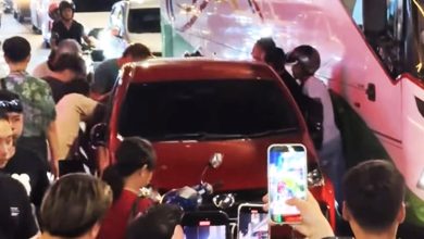 Photo of 司机乱泊 巴士被挡 各族齐心帮他“移车”