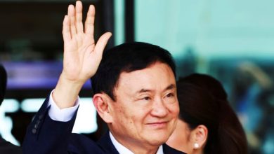 Photo of 法院关键判决前 泰前首相塔辛突搭机离境