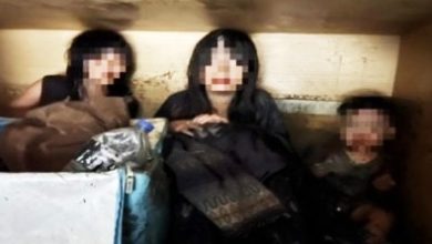 Photo of 母抱4子女躲衣柜 水淹“只剩1颗头” “祷告我们要活下去！”